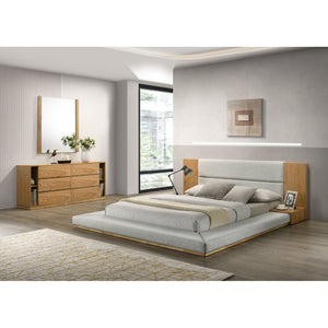   Natural Oak Queen Bed | Oroa.com