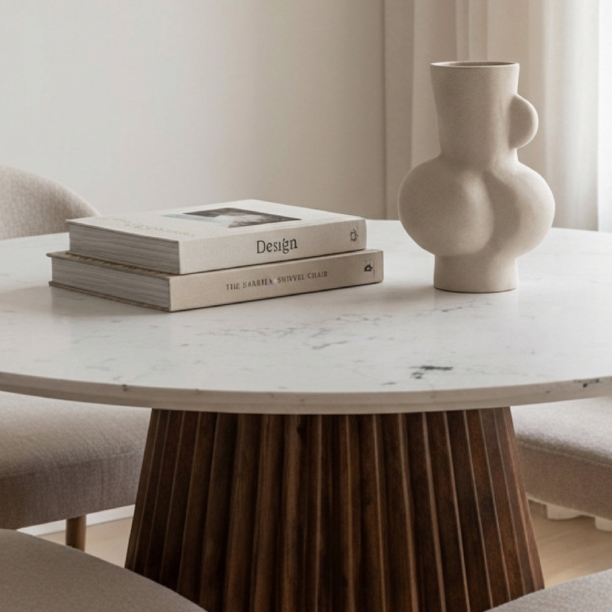 White Marble Round Dining Table | OROA Modern Nancy