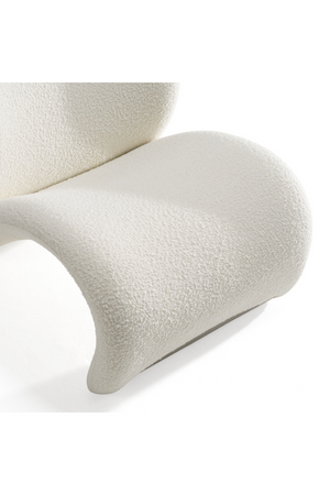 White Leatherette Curved Accent Chair | OROA Modern Donovan | Oroa.com