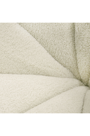 White Sherpa Tufted Swivel Chair | OROA Modern Vera | Oroa.com