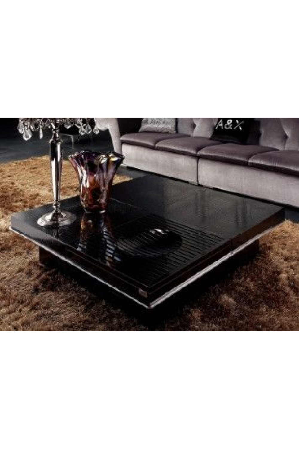 Black Crocodile Extendable Coffee Table | OROA Modern | Oroa.com