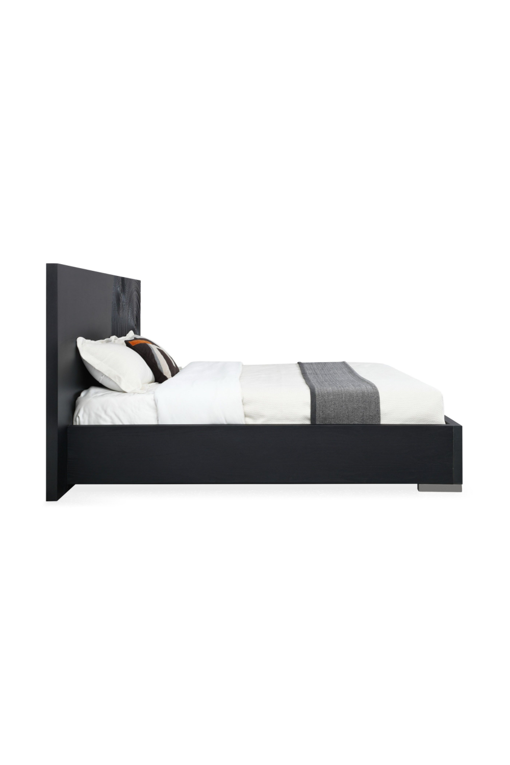Black Ash Eastern King Bed | OROA Modern Cirque | Oroa.com