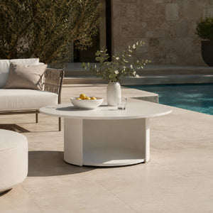  Round Outdoor White Coffee Table | Oroa.com