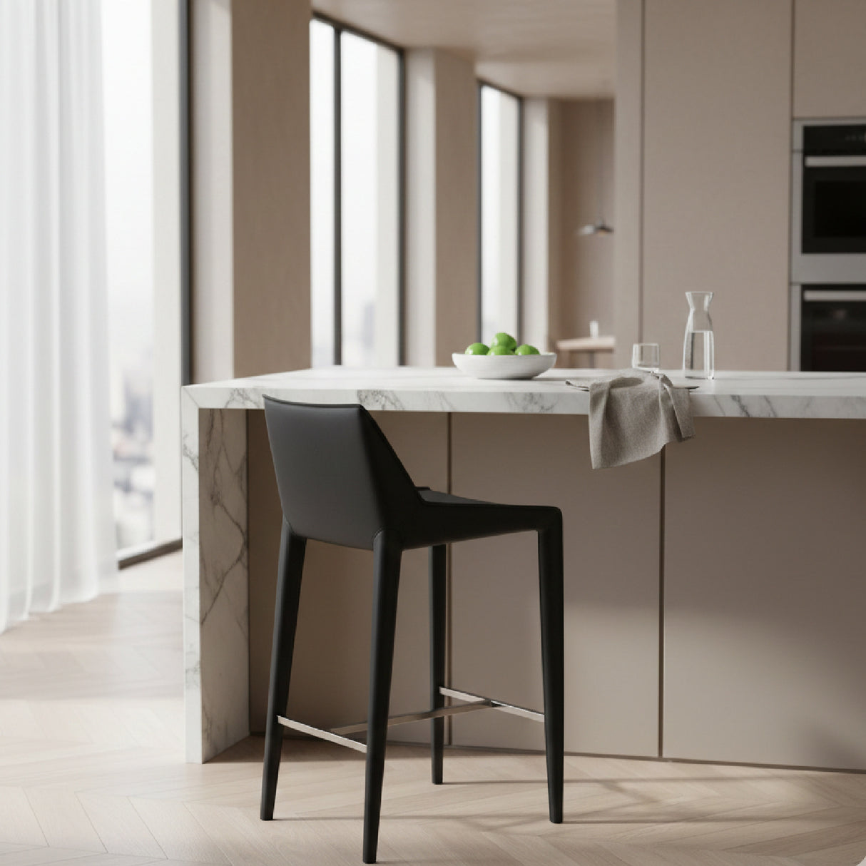 Saddle Leather Counter Stool | OROA Modern Halo