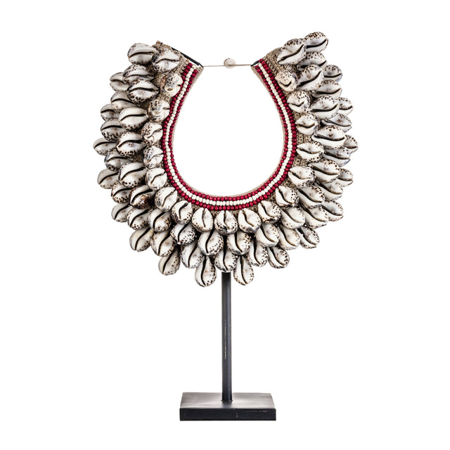 Modern European furniture - Shell Necklace Decorative Object - www.oroa.com