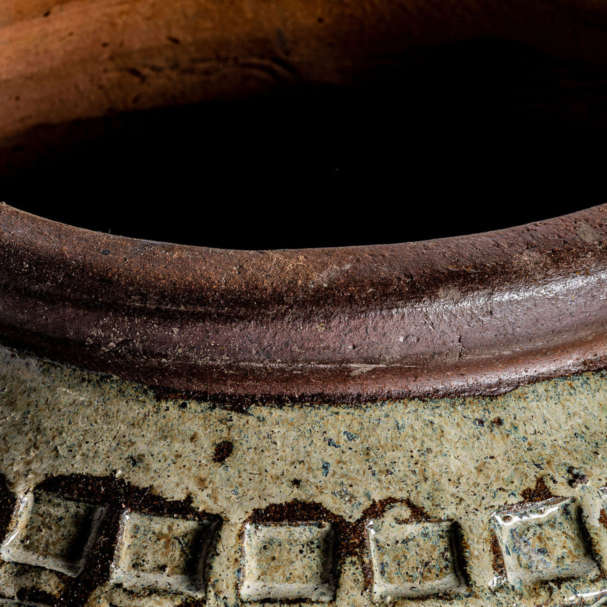   Aged Green Ceramic Vase | Oroa.com