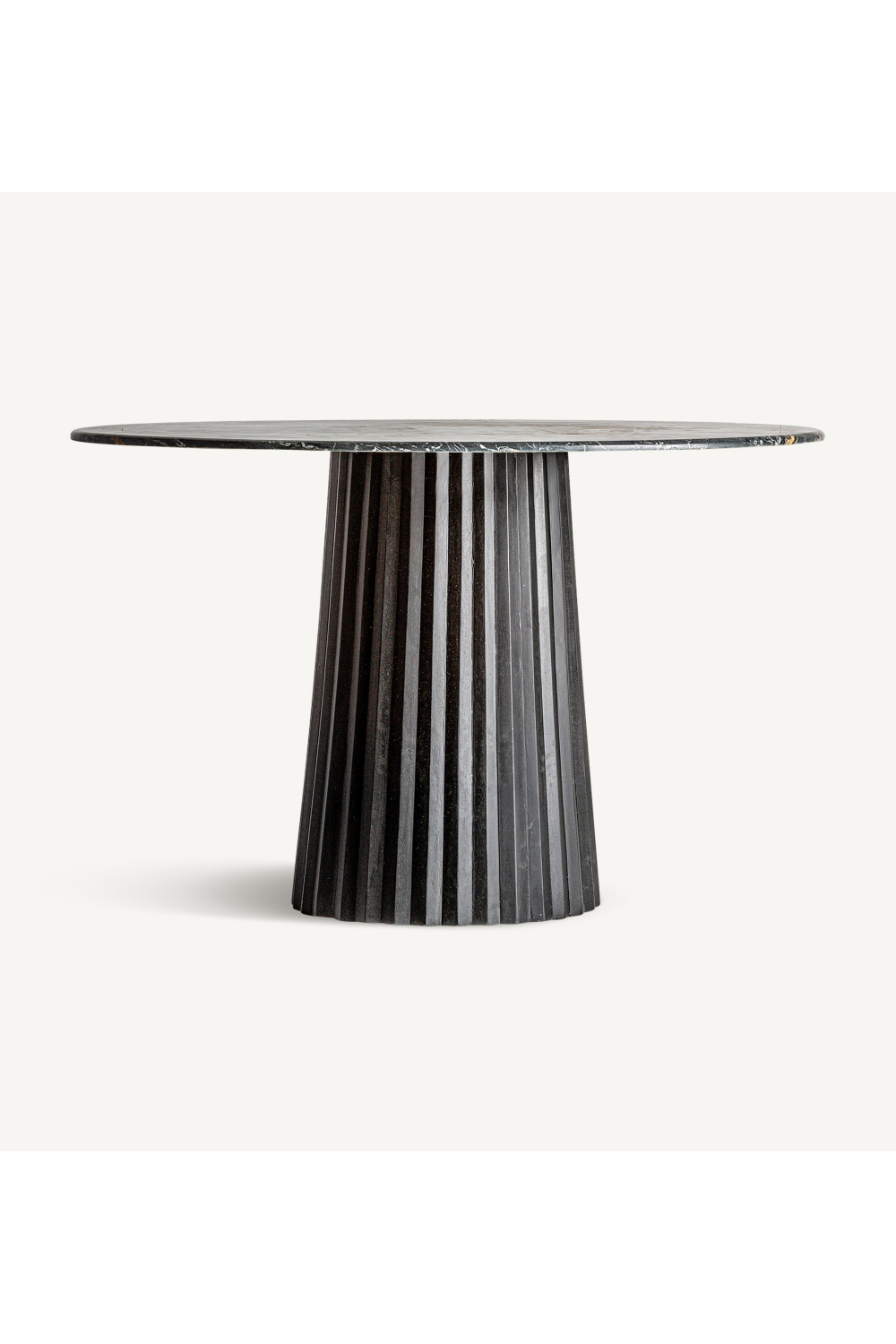 Black Central Base Dining Table | Vical Home Plisse | Oroa.com