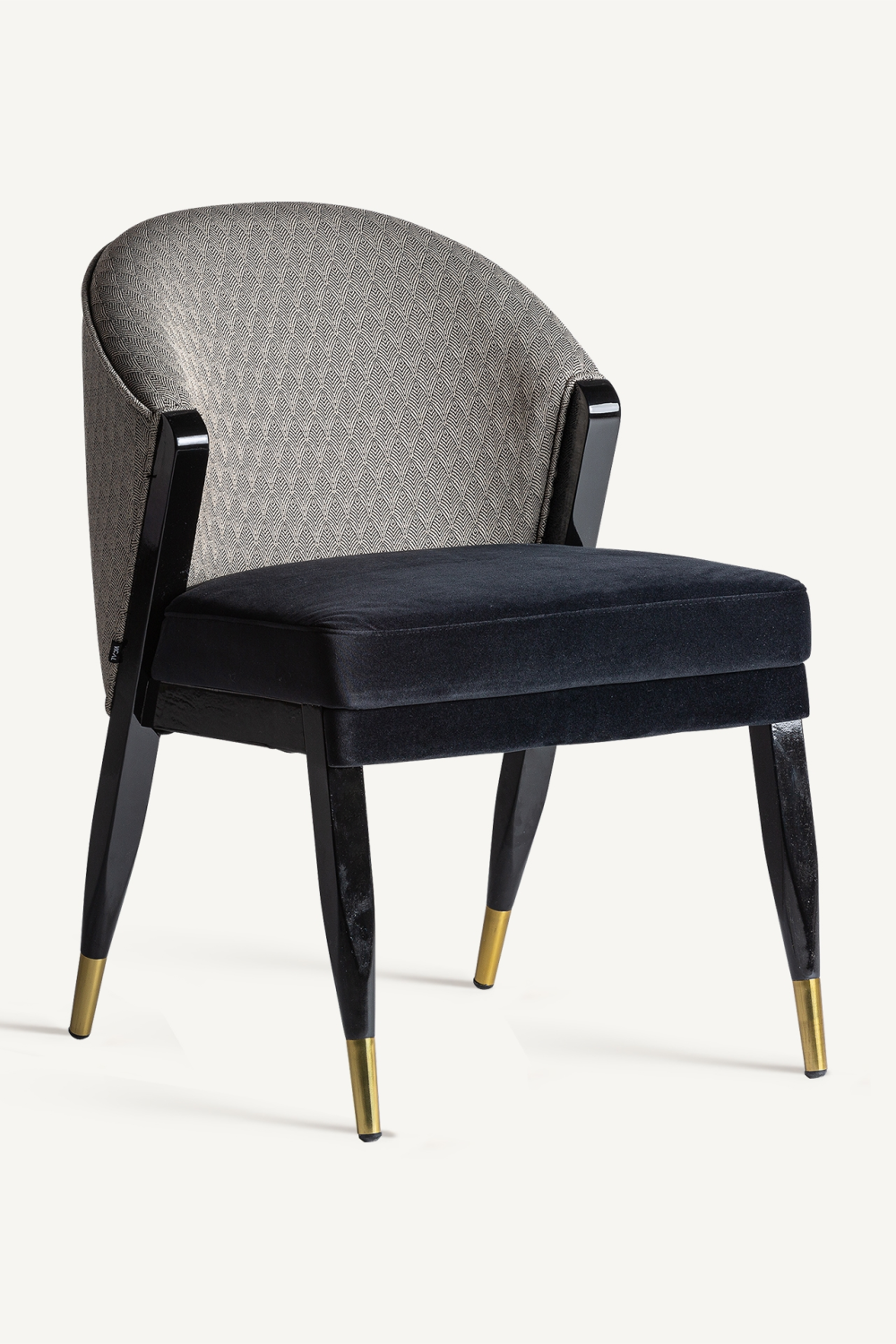 Black Velvet Accent Chair | Vical Home Trun | Oroa.com