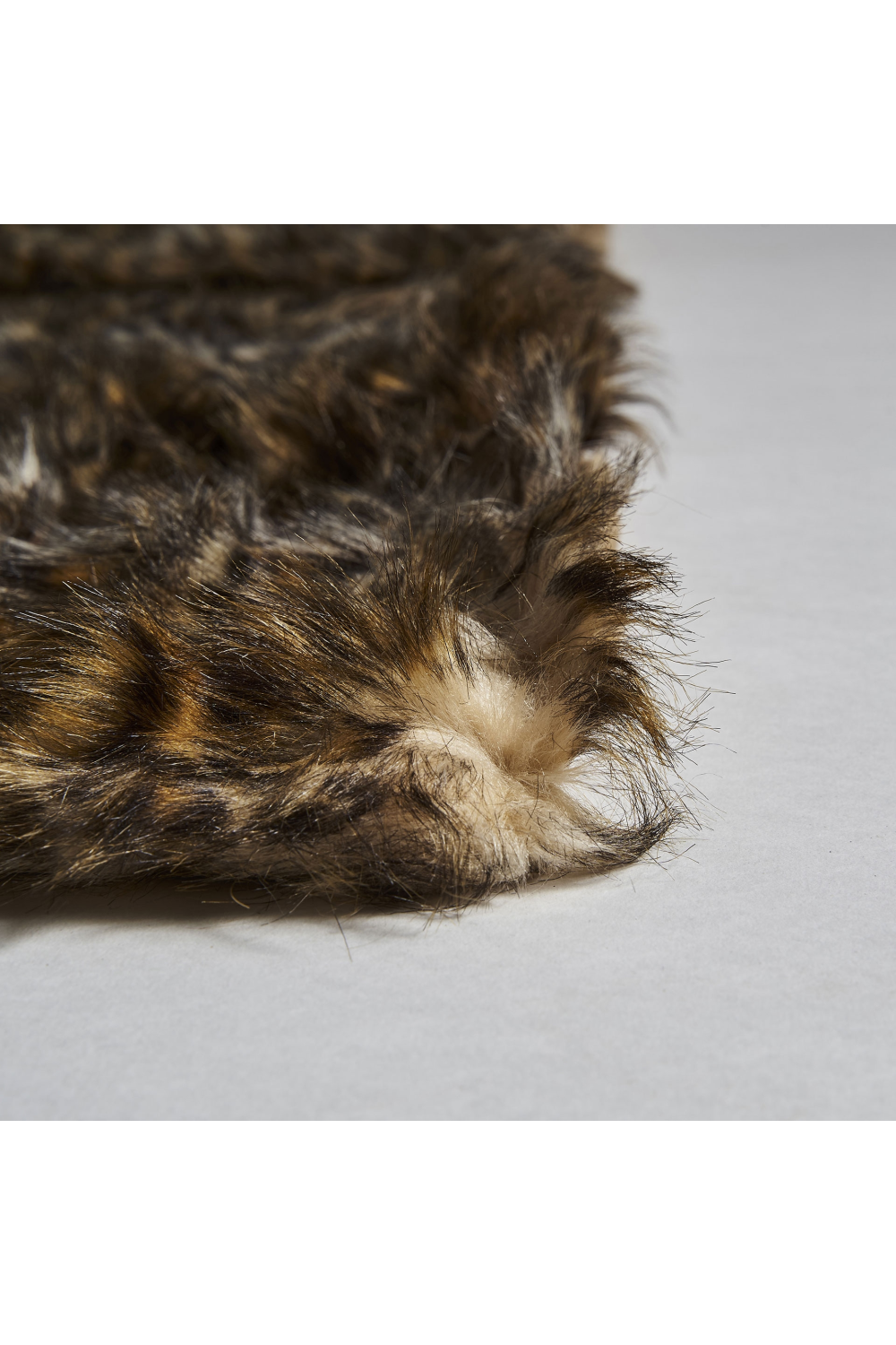 Brown Printed Furry Throw Blanket | Vical Home Leopard | Oroa.com