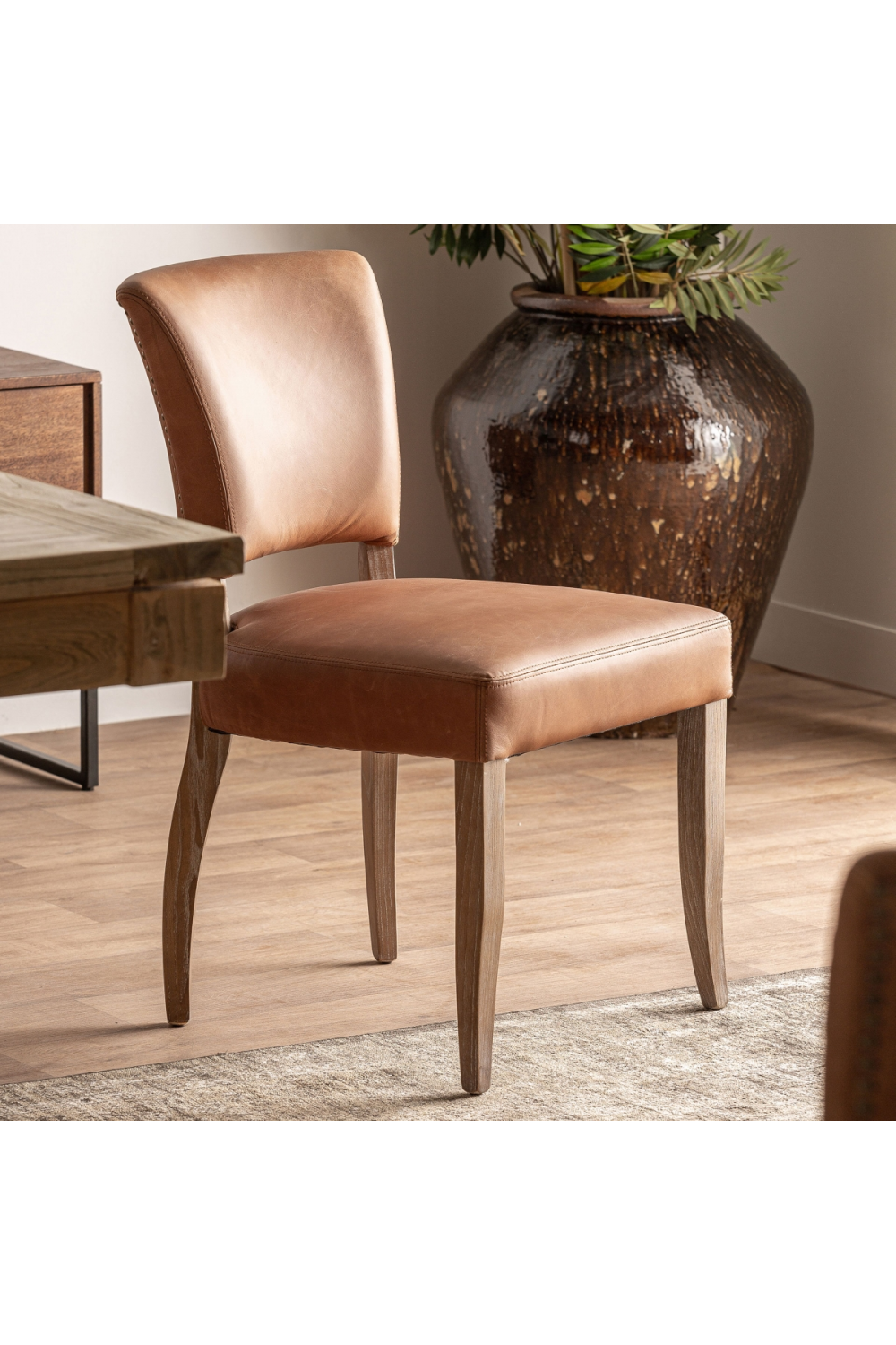 Brown Leather Accent Chair | Vical Home Tolla | Oroa.com