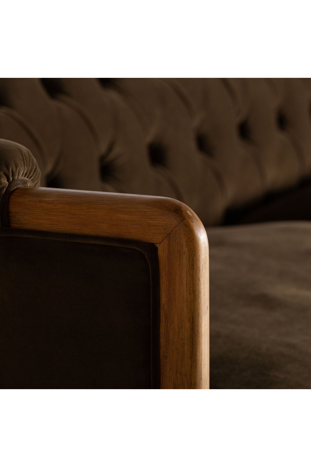 Green Buttoned Sofa | Vical Home Velburg | Oroa.com