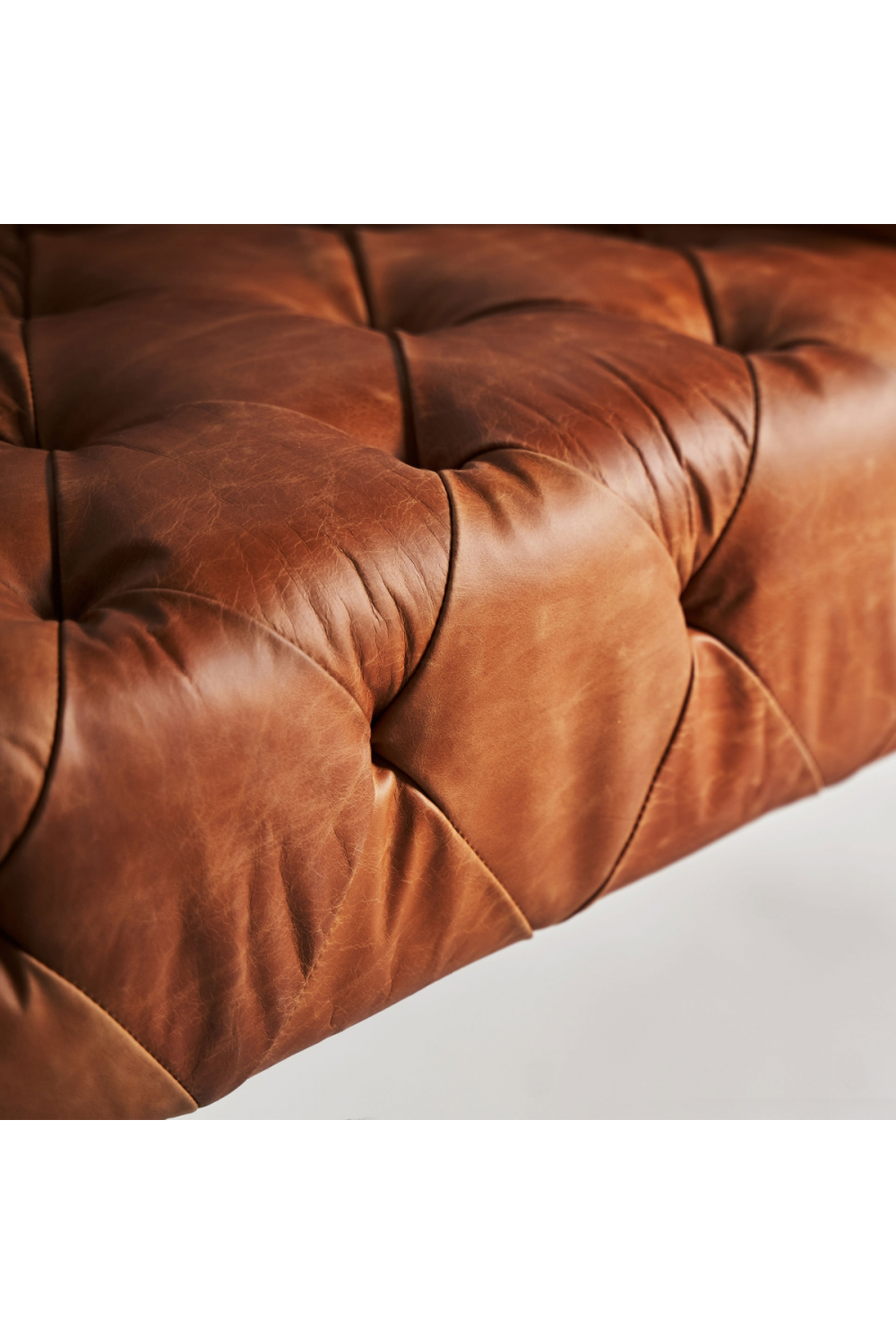 Tufted Brown Leather Armchair | Vical Home Glinsk | Oroa.com