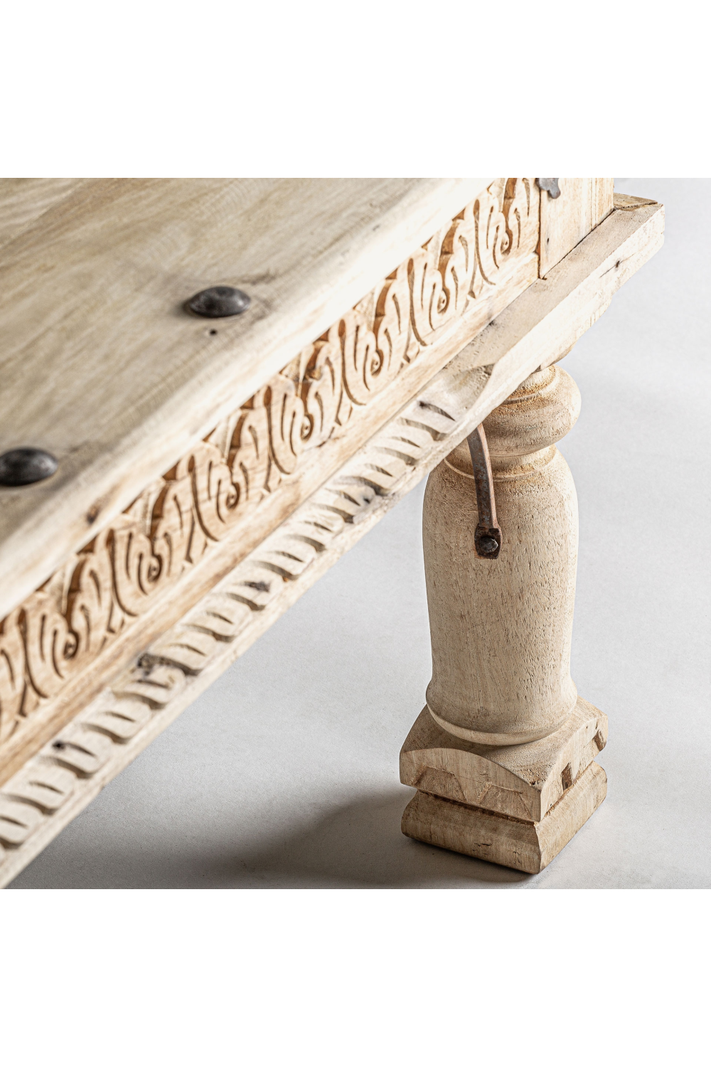 Oriental Carved Coffee Table | Vical Home Vouxell | Oroa.com