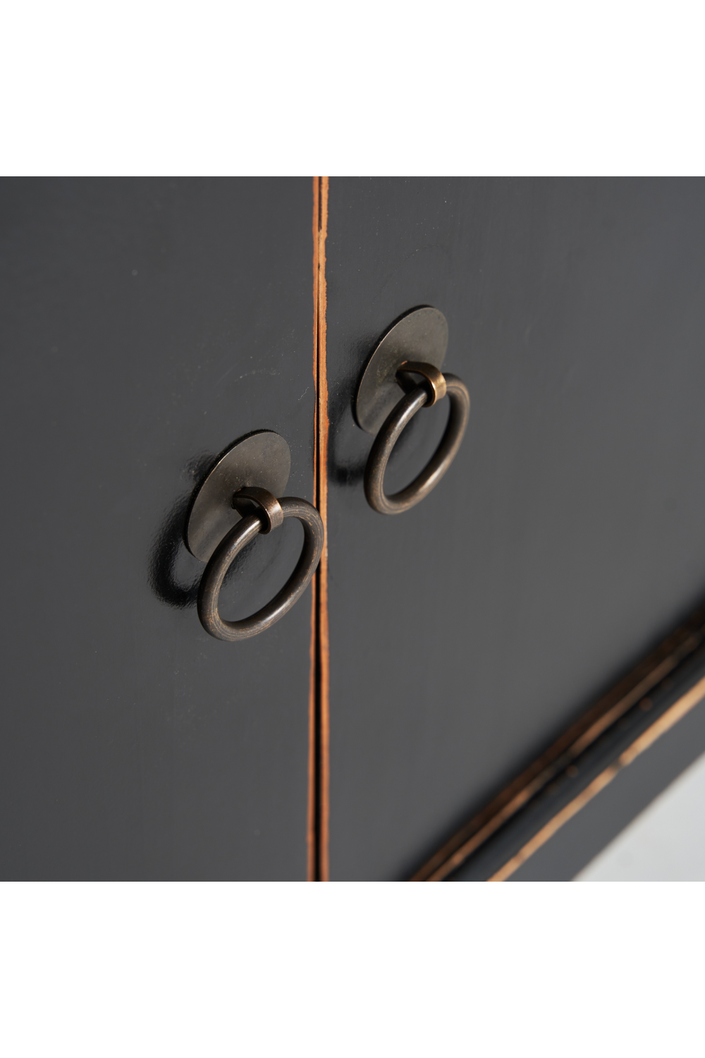 Black Pine Media Unit | Vical Home Herborn | Oroa.com