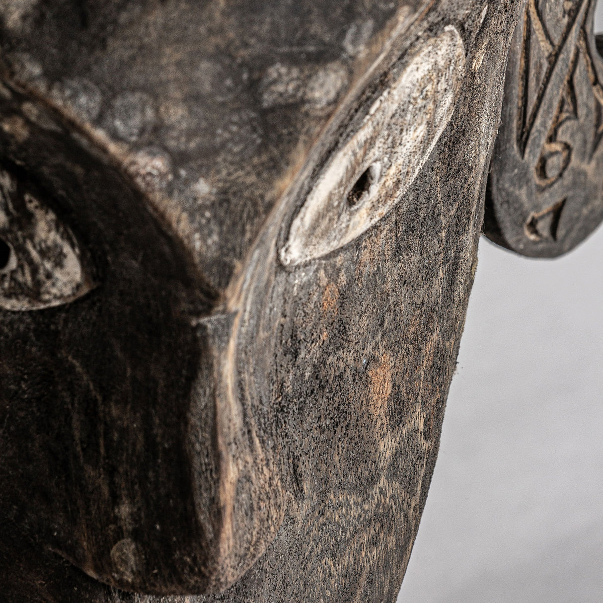   Modern European furniture - Ethnic Tropical Wood Decorative Figure - www.oroa.com | Oroa.com