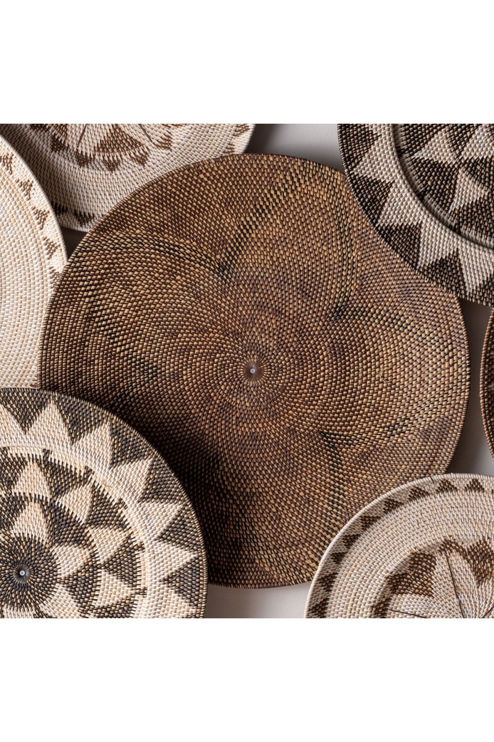 Brown Rattan Round Wall Decor | Vical Home Zirba | Oroa.com
