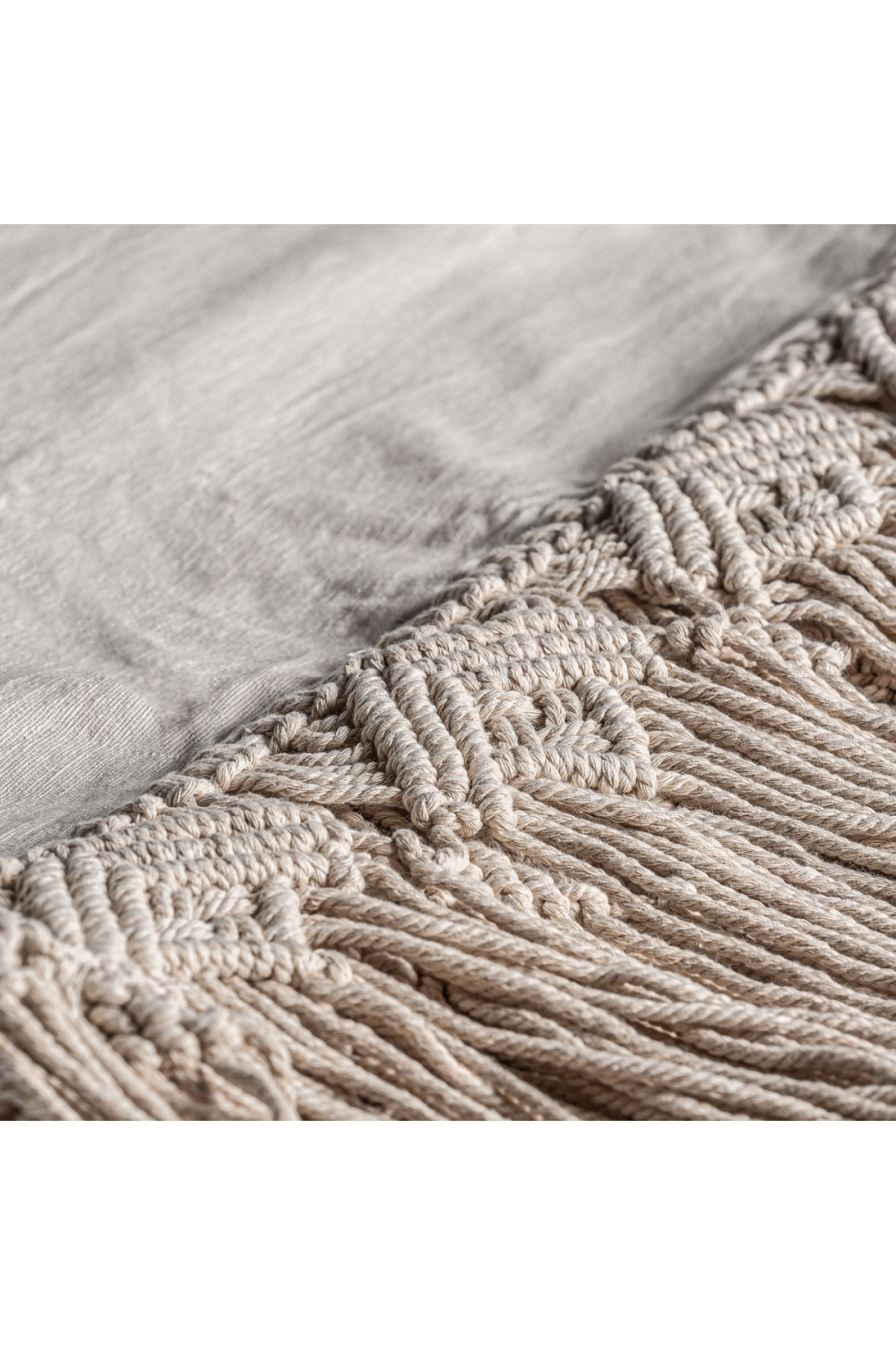 White Cotton Throw Blanket | Vical Home Clancy | Oroa.com