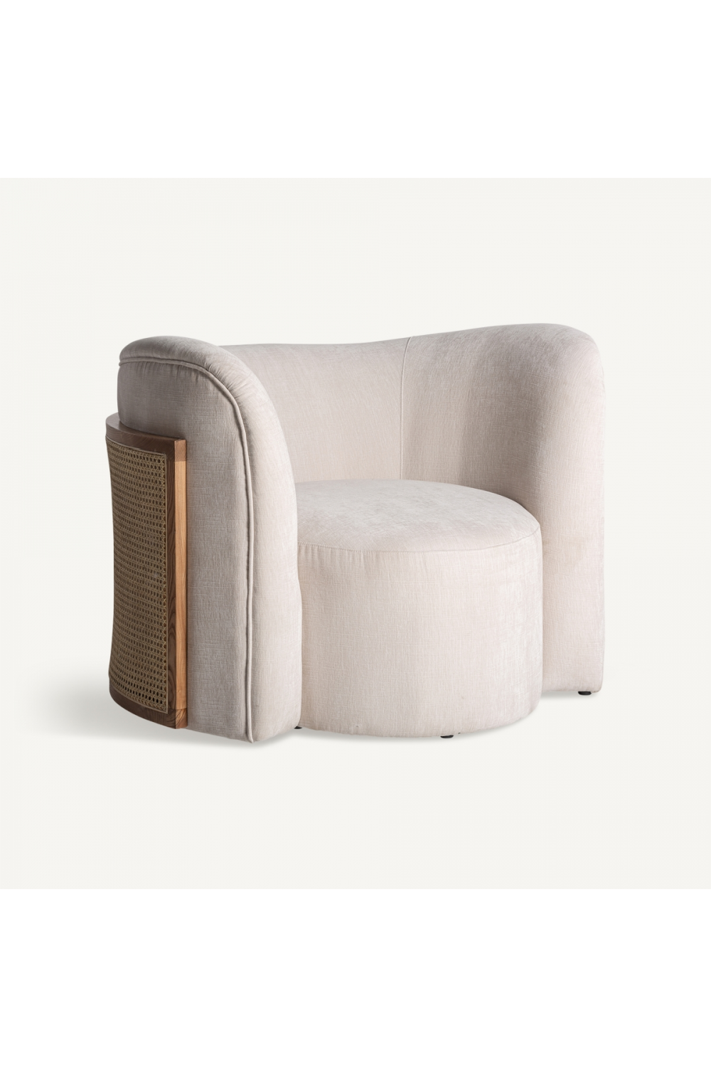 Rattan White Upholstered Armchair | Vical Home Nyul | Oroa.com