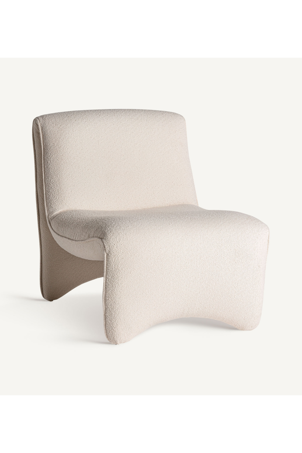 Wavy White Lounge Chair | Vical Home Asberg | Oroa.com