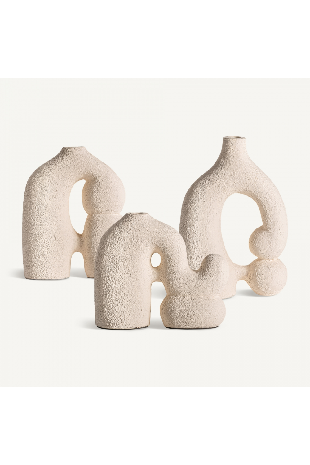 White Terracotta Sculptural Vase | Vical Home Turiff | Oroa.com