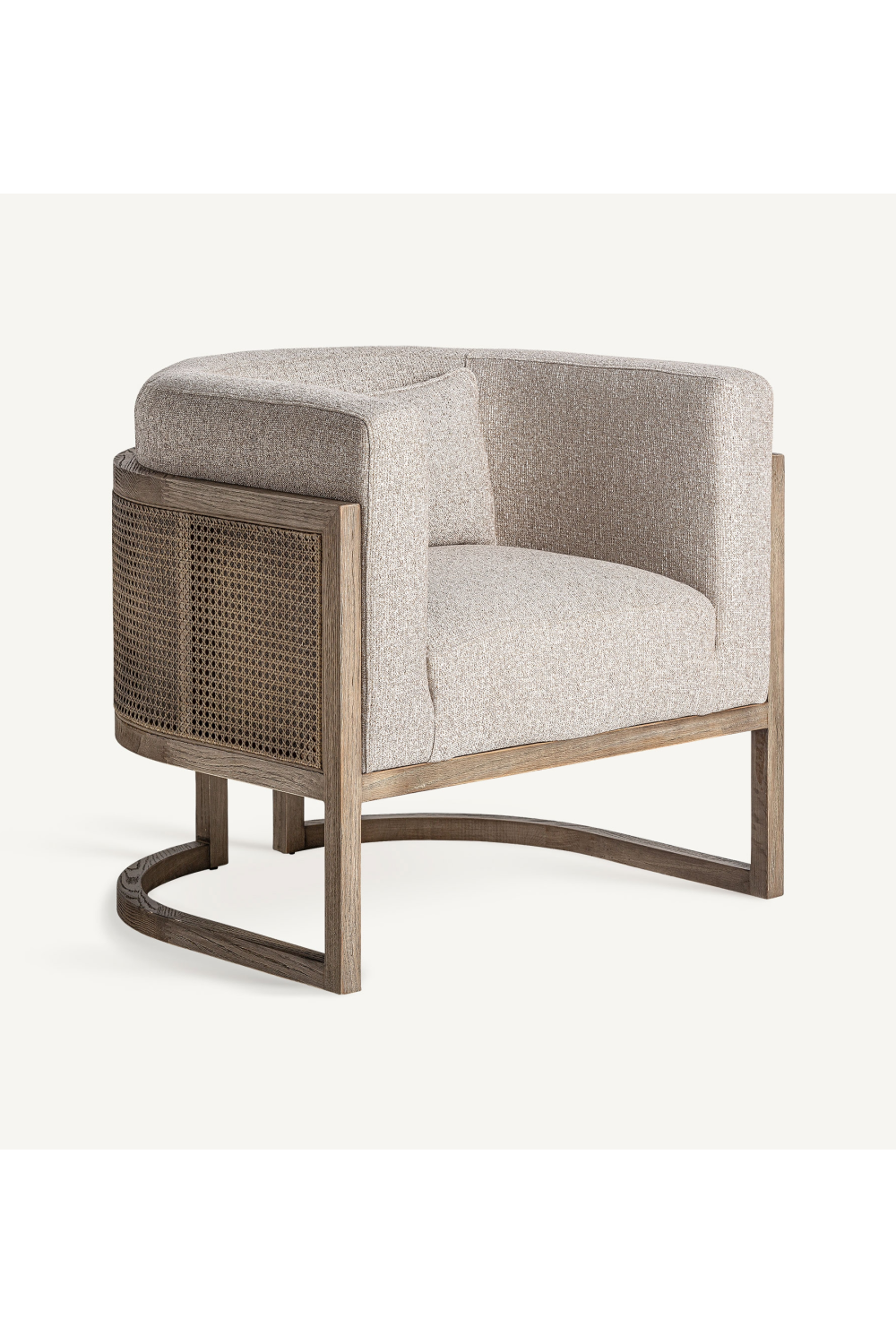 Rattan Curved Padded Armchair | Vical Home Leiwen | Oroa.com