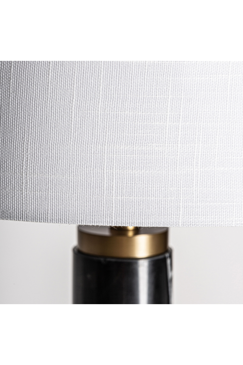   White Shade Floor Lamp | Oroa.com