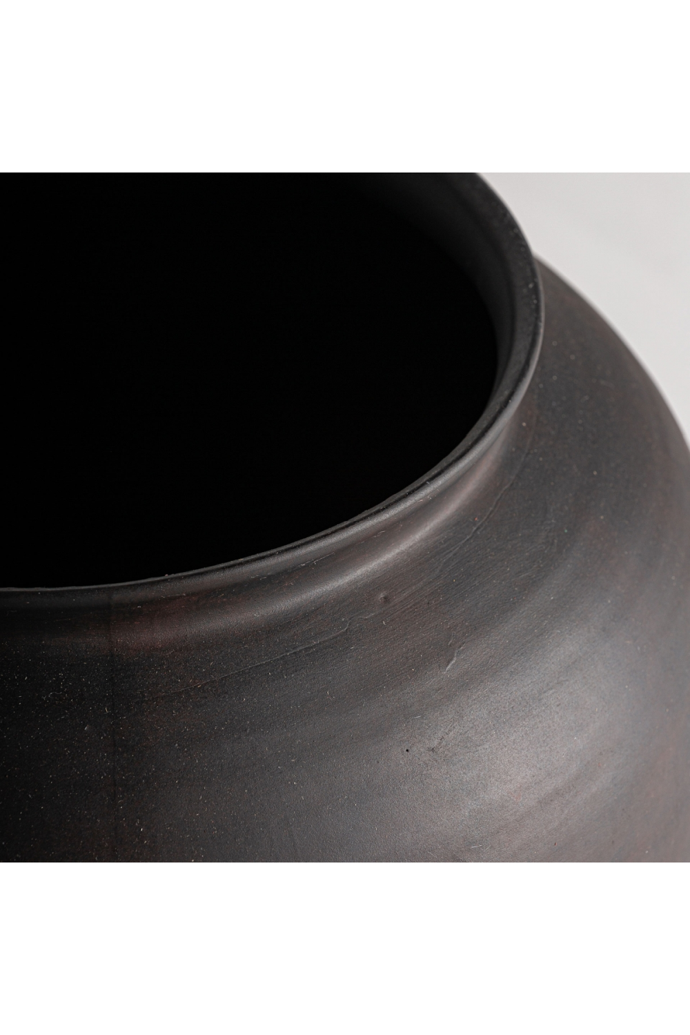 Black Ceramic Rounded Vase | Vical Home Nohae | Oroa.com