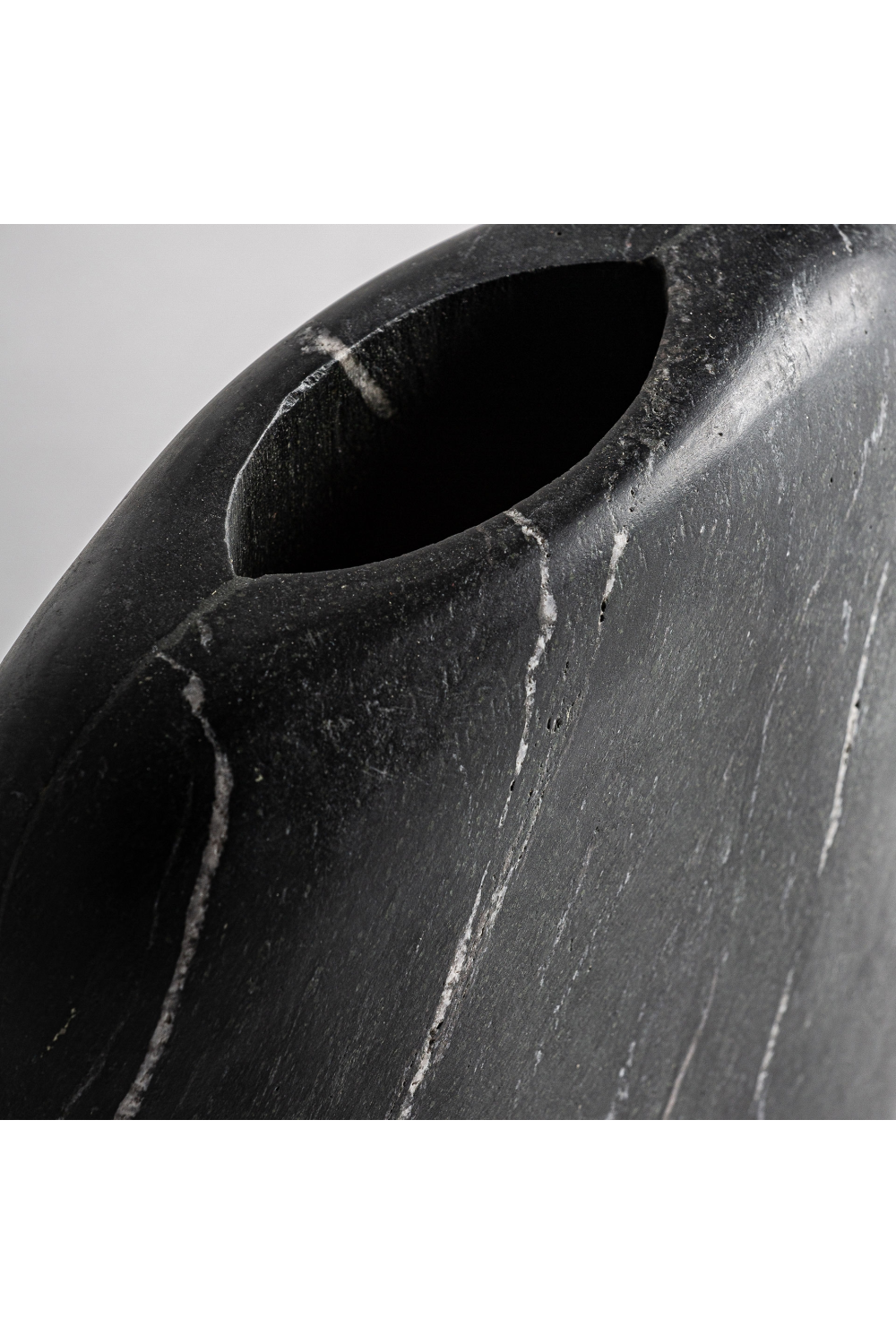 Black Marble Vase M | Vical Home Levi | Oroa.com