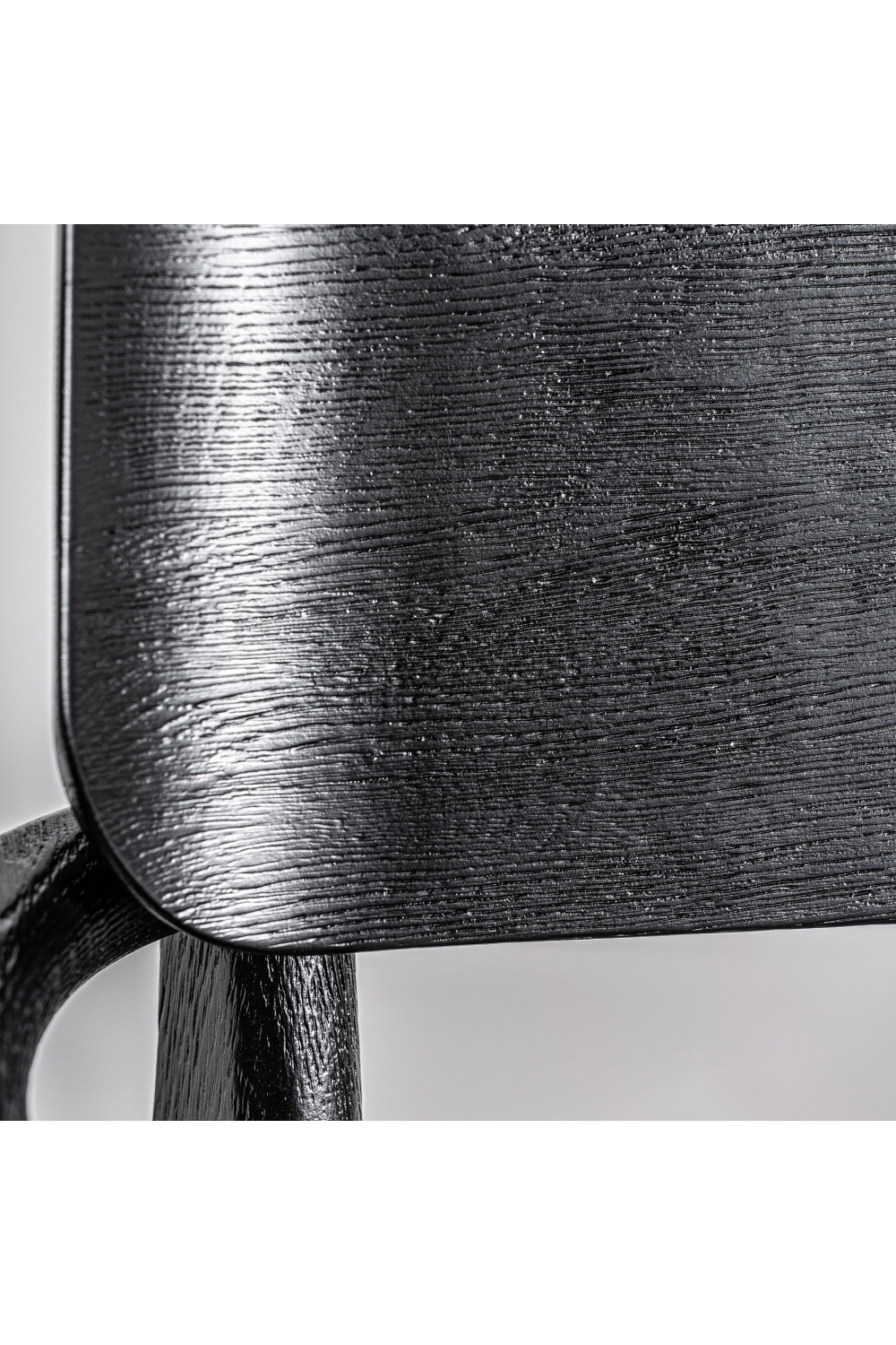 Black Oak Accent Chair | Vical Home Tasque | Oroa.com