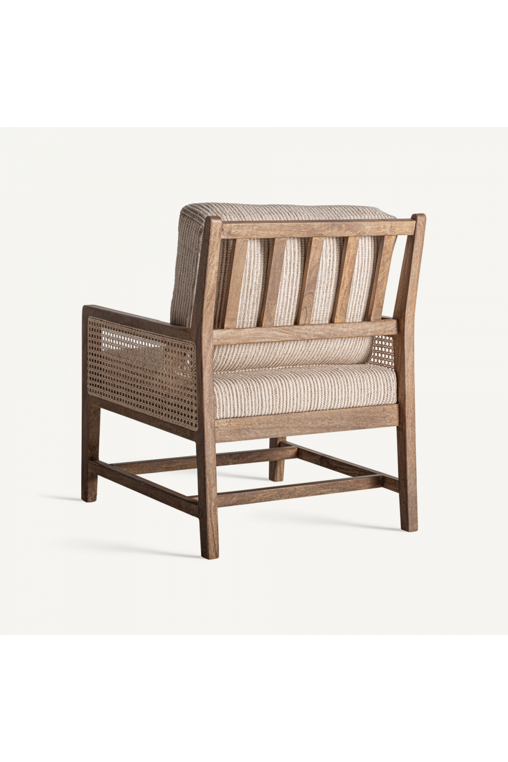 Wicker Classic Armchair | Vical Home Romarand | Oroa.com