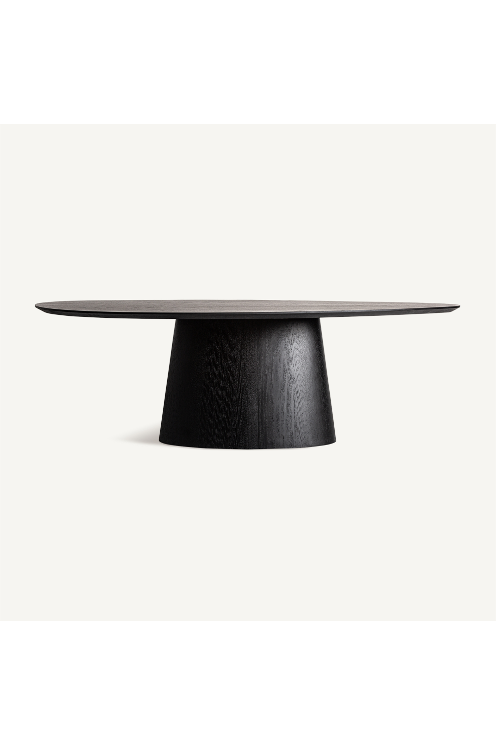 Black Oak Oval Dining Table | Vical Home Weggis | Oroa.com