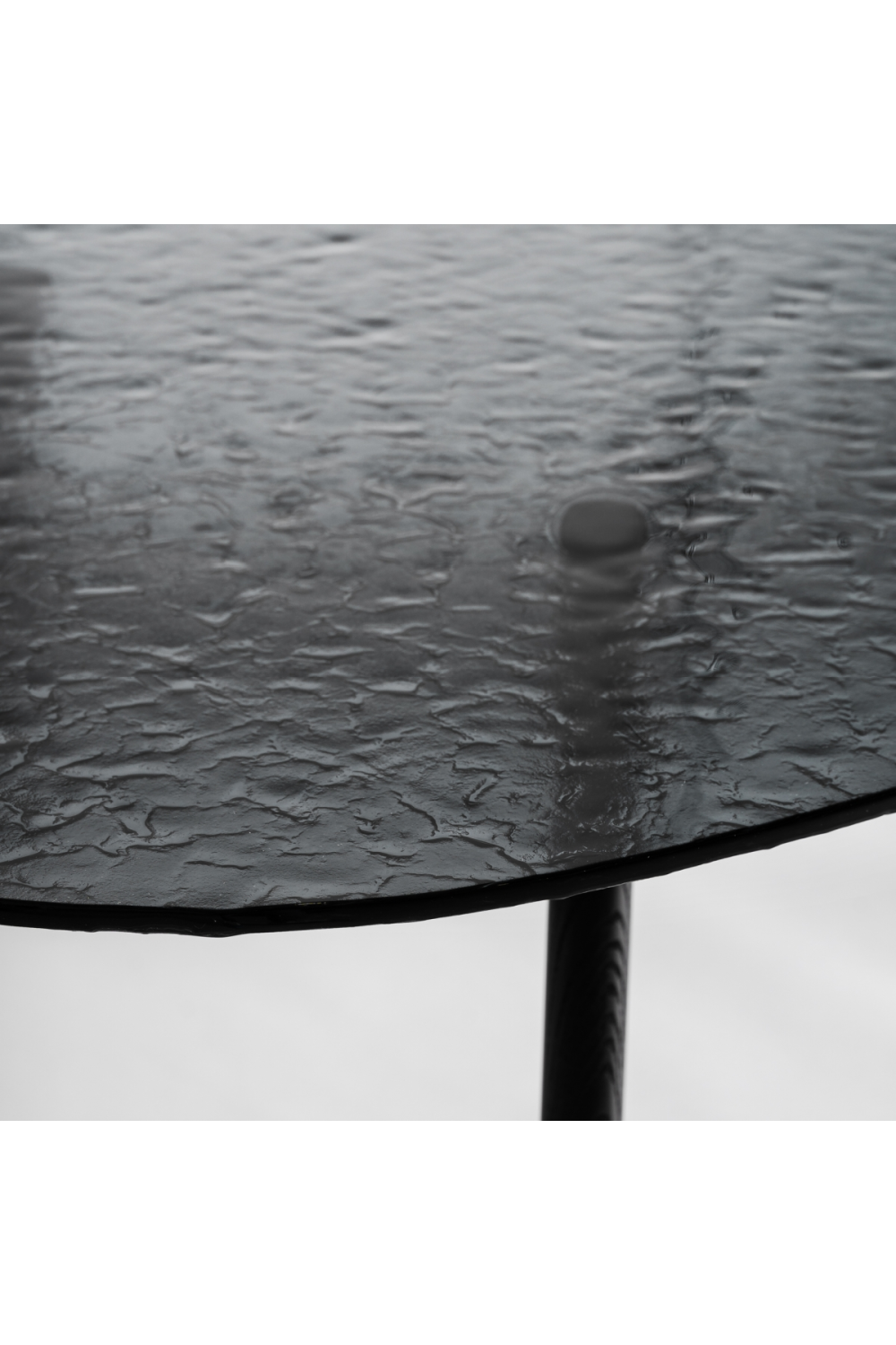 Black Ash Wood Dining Table | Vical Home Suchdol | Oroa.com