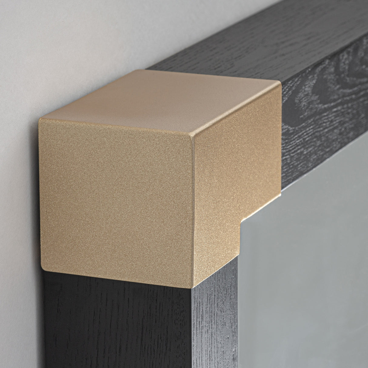   Black Ash Mirror | Oroa.com