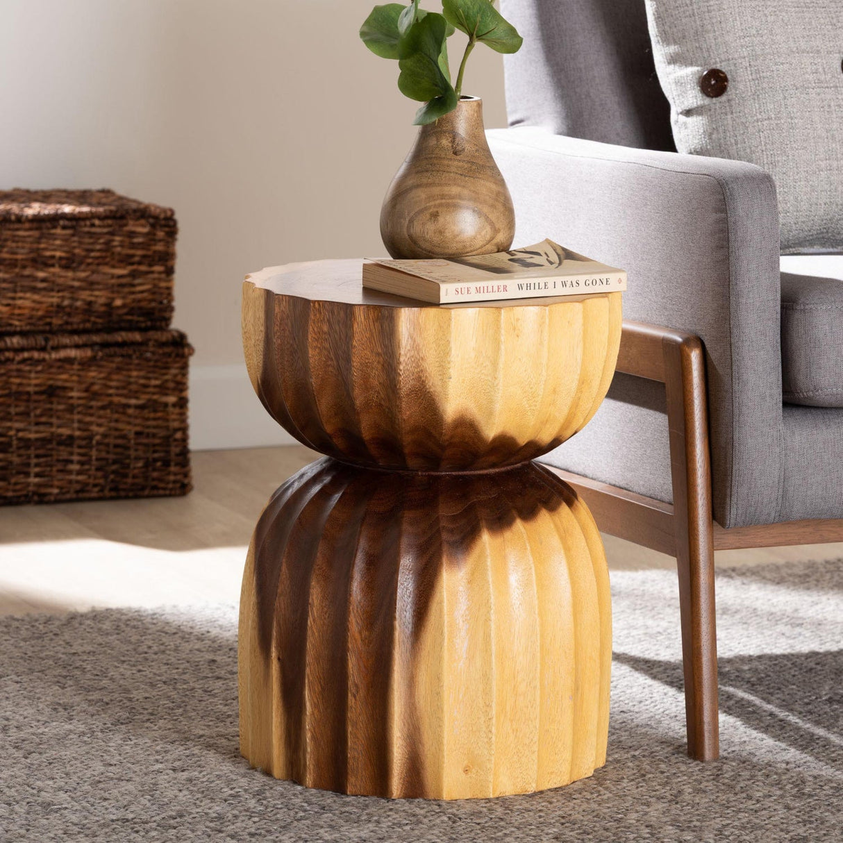 Hourglass Wooden Side Table | Bali Loom Noleta | Oroa.com