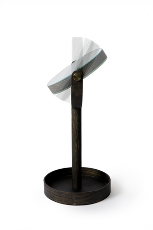 Oak Double Face Mirror with Storage Tray | Wireworks Close-up | Oroa.com