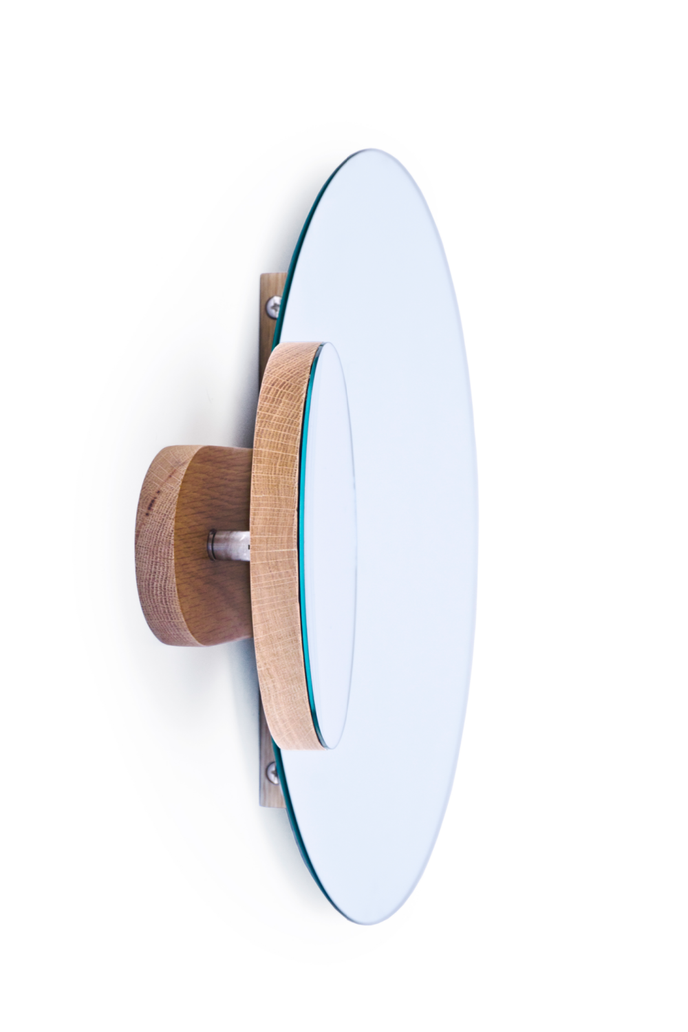 Oak Round Wall Mirror with Fixed Magnifier | Wireworks Eclipse | Oroa.com