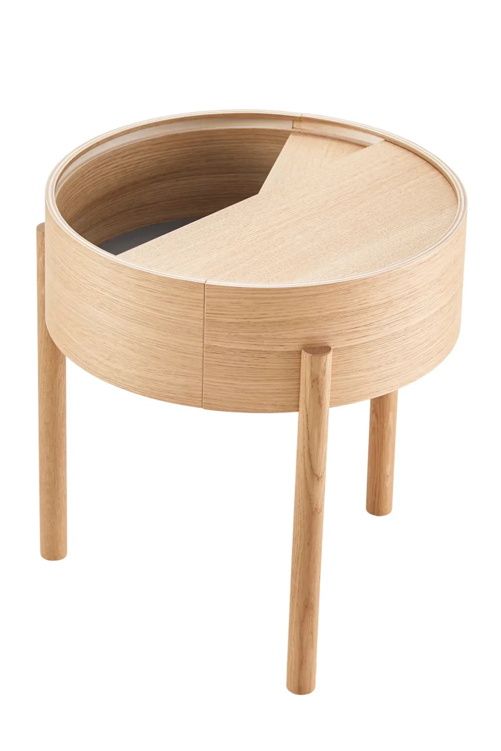 Contemporary Round Side Table | WOUD Arc | OROA.com