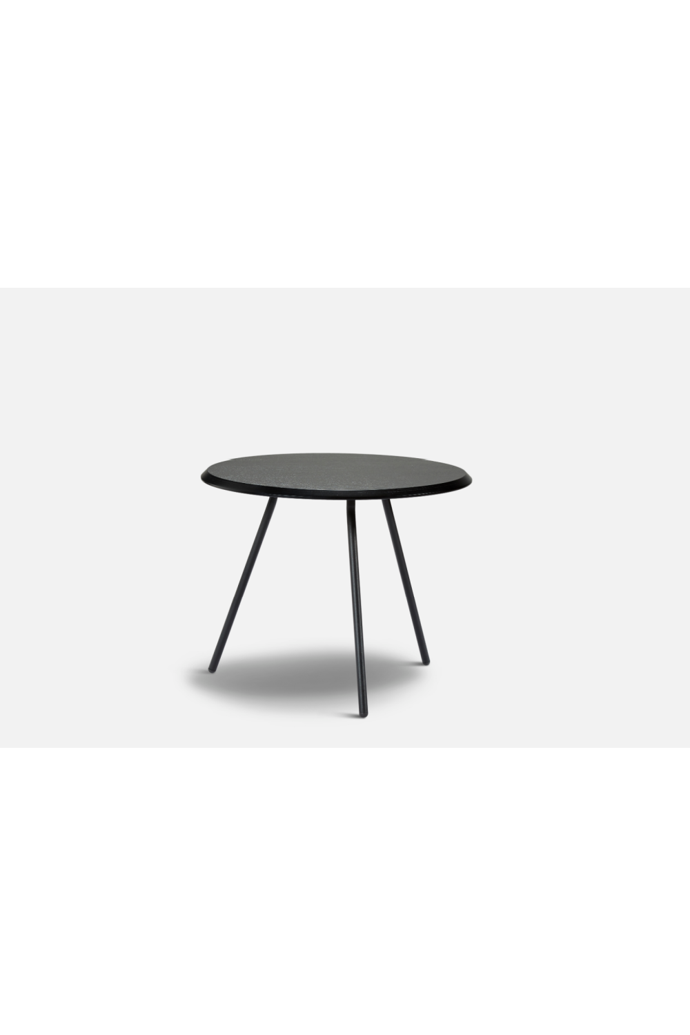 Modern Tripod Coffee Table | WOUD Soround | OROA.com