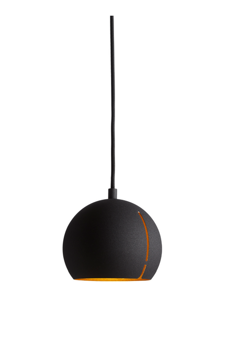 Round Black Pendant Lamp | WOUD Gap | OROA.com