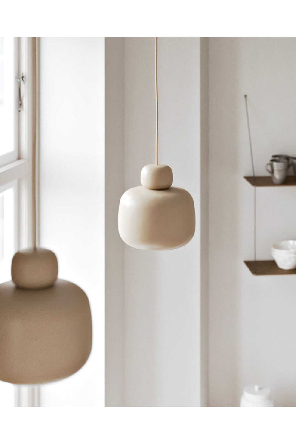 Metal Stacked Pendant Lamp L | WOUD Stone | OROA.com