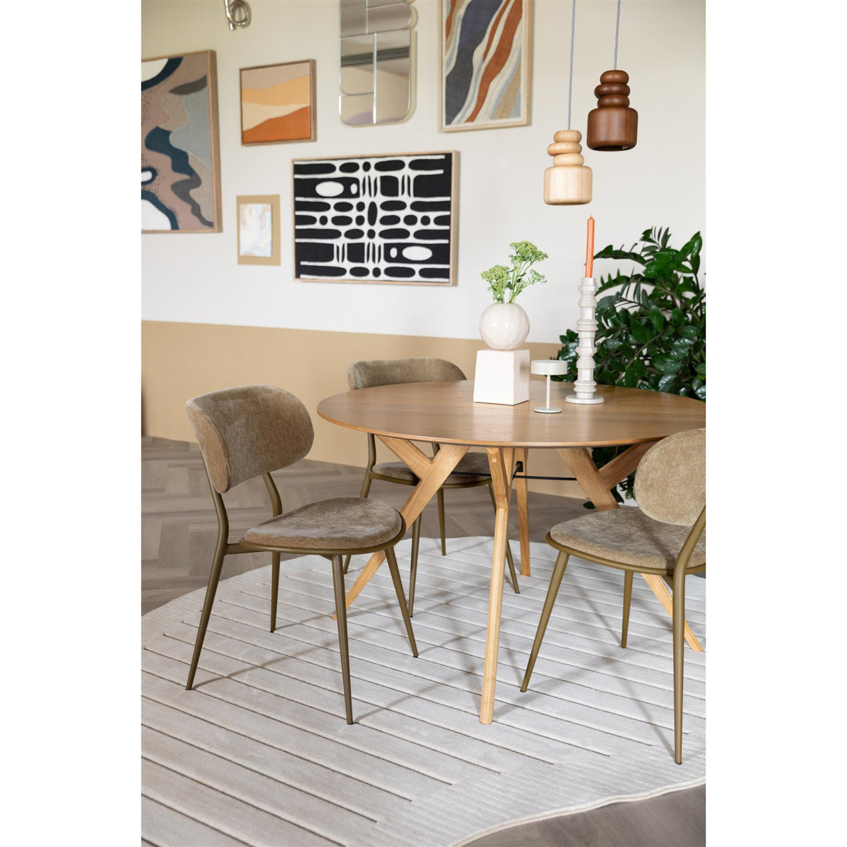   Modern European furniture - Solid Wood Round Dining Table - www.oroa.com | Oroa.com