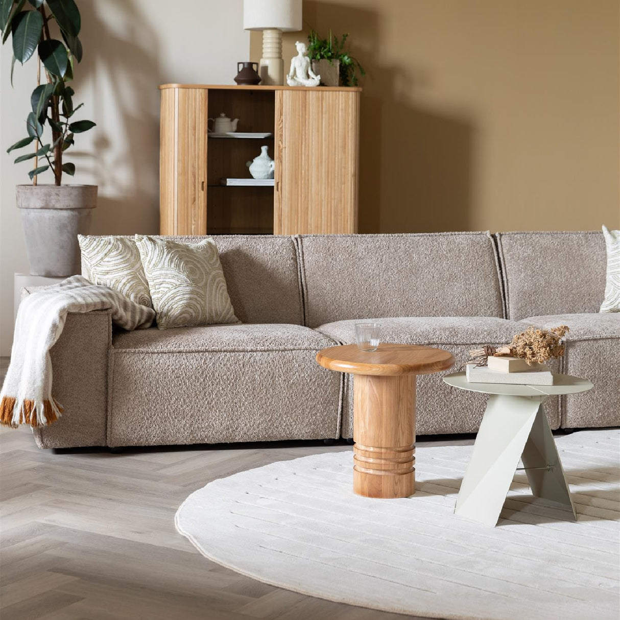  Modern European furniture - Origami-Inspired Side Table - www.oroa.com | Oroa.com