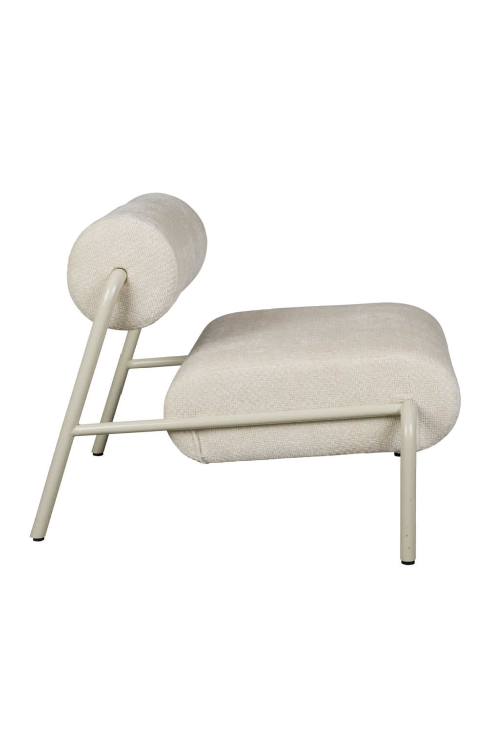 Cylindrical Back Lounge Chair | Zuiver Lekima | OROA.com