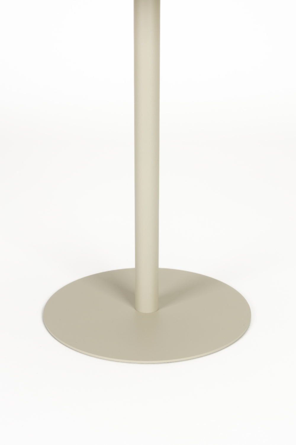 Pedestal Round Outdoor Side Table | Zuiver Snow | OROA.com
