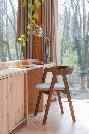 Solid Ash Dining Chair (2) | Zuiver Mads | OROA.com