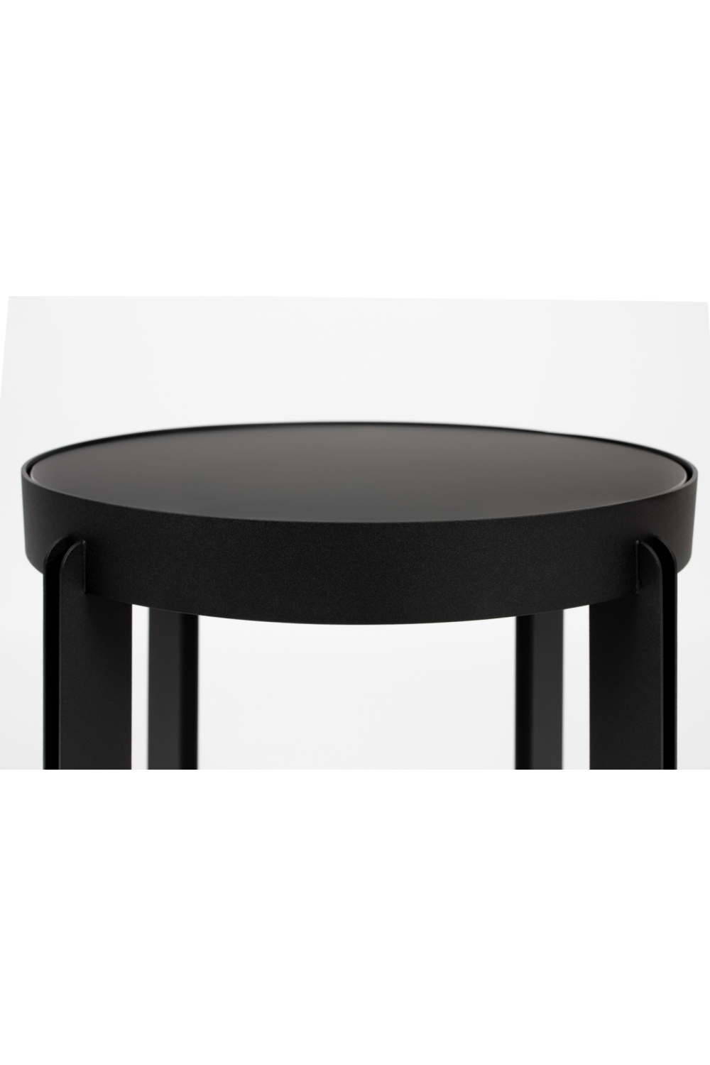 Crossed-Base Side Table | Zuiver Centre | OROA.com