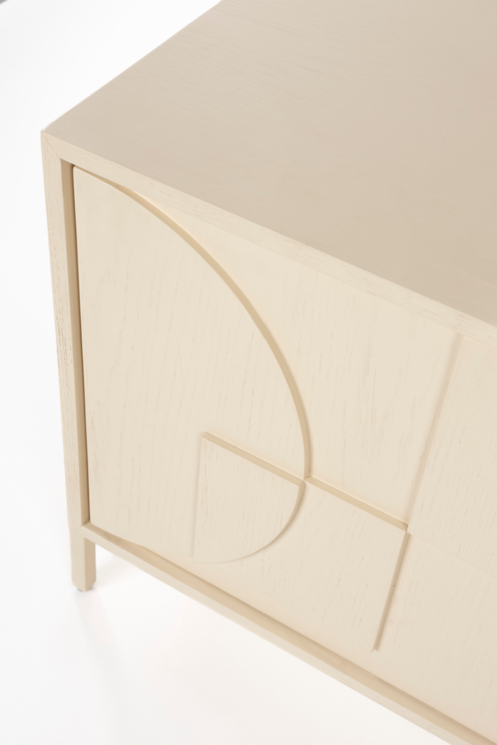 Oak Relief Sideboard | Zuiver Faces | OROA.com