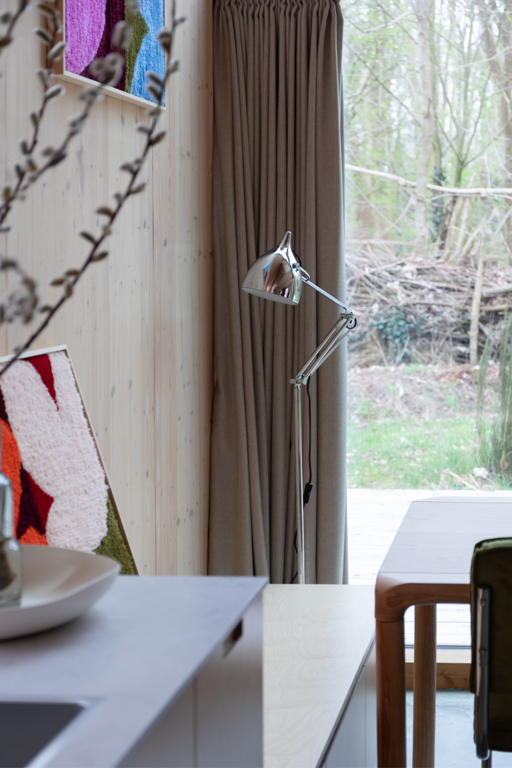 Chrome Adjustable Floor Lamp | Zuiver Reader | OROA.com