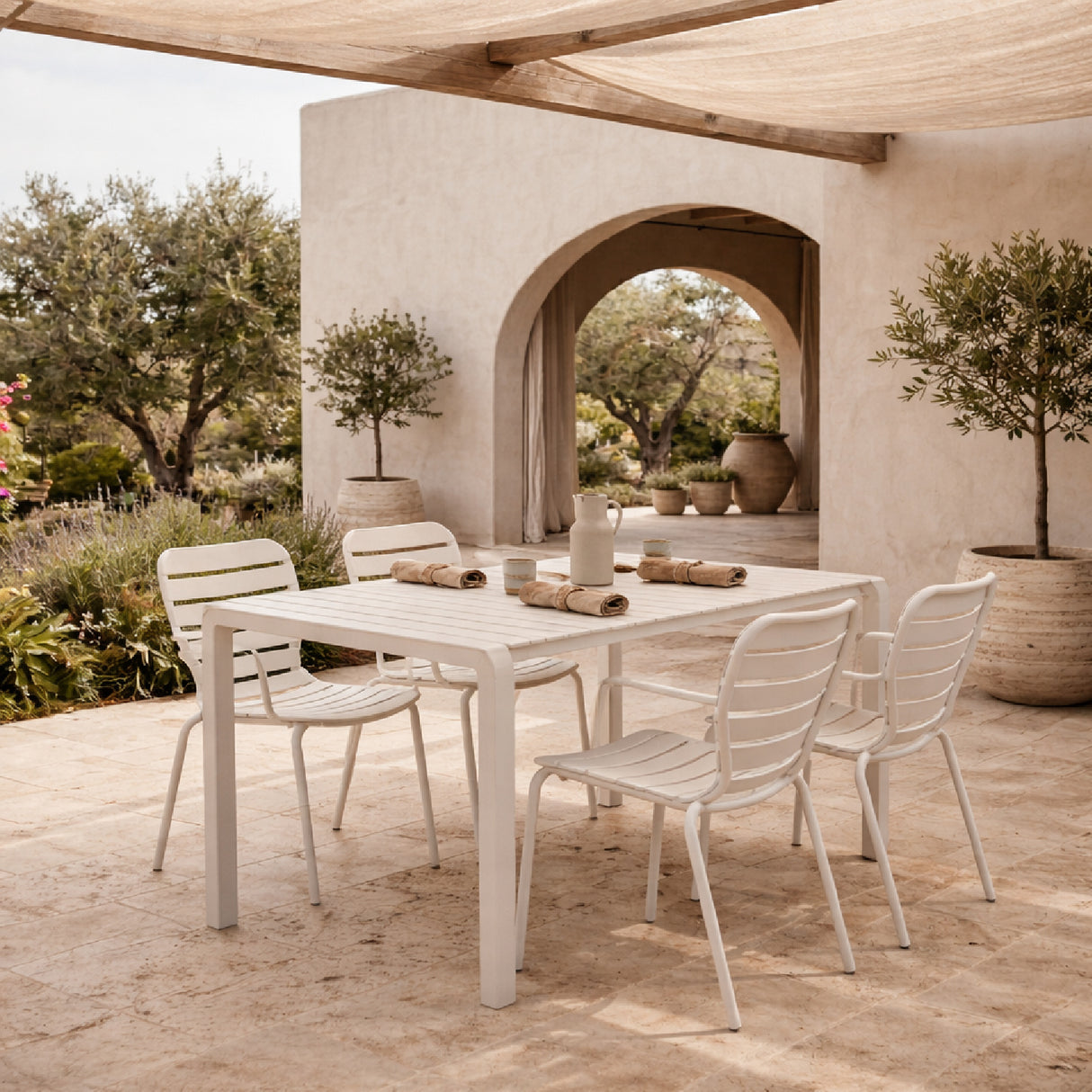   Modern European furniture - Aluminum Garden Table & Armchair Set (4) - www.oroa.com | Oroa.com
