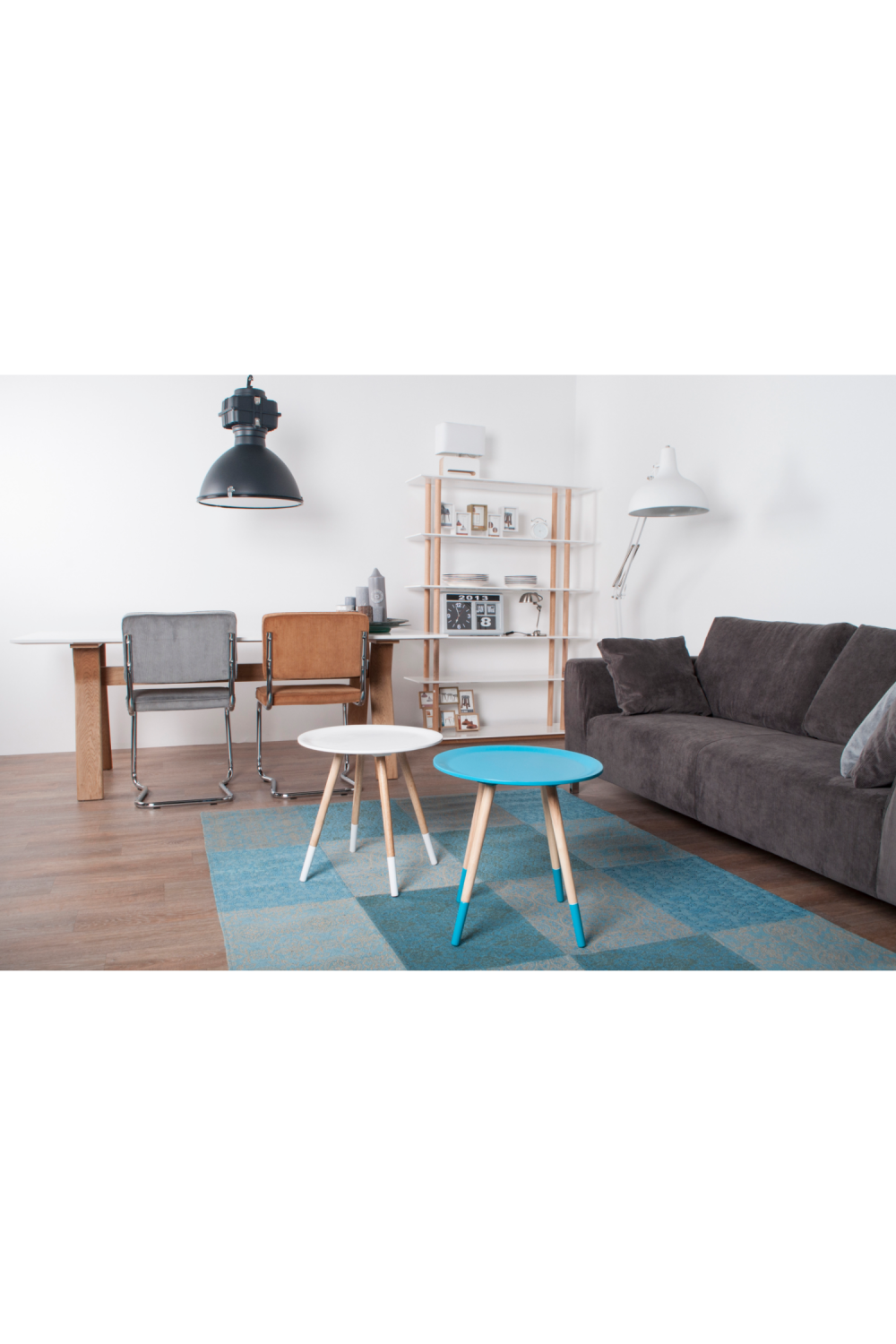 Cantilevered Ribcord Dining Chair (2) | Zuiver Ridge | Oroa.com